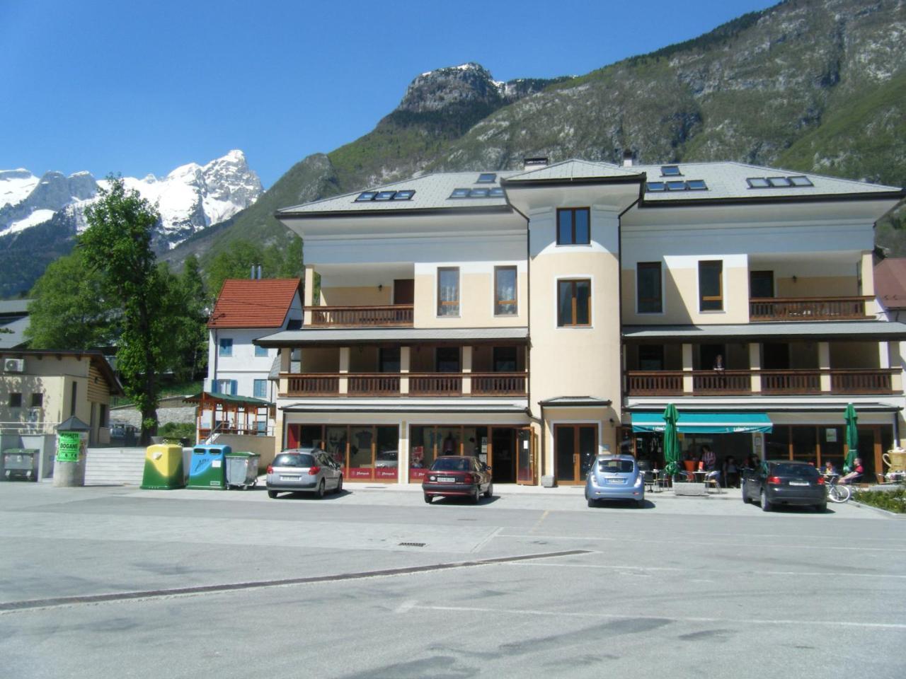 Vila Bovec Sky Mansard Apartment エクステリア 写真